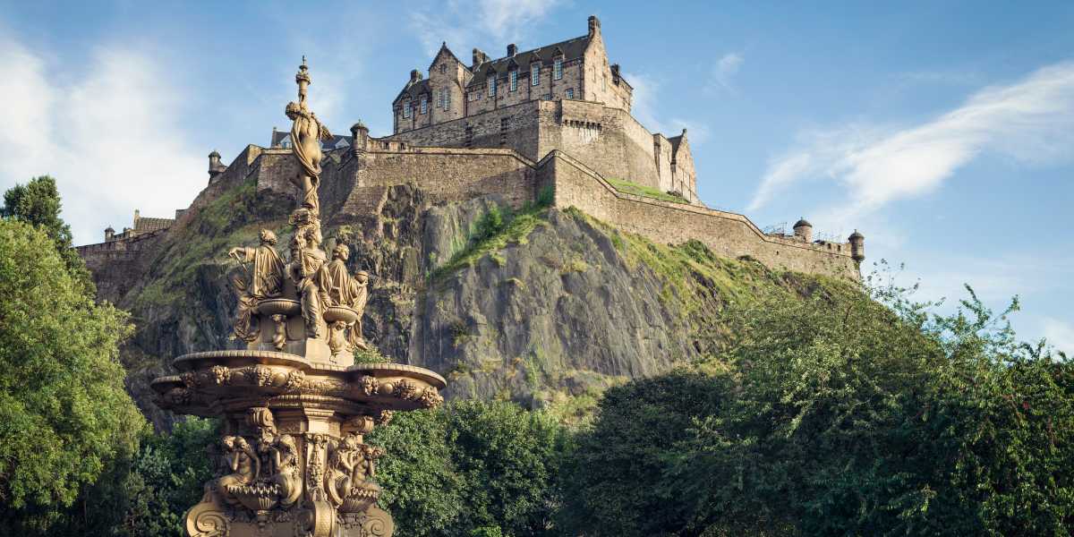 edinburgh castle